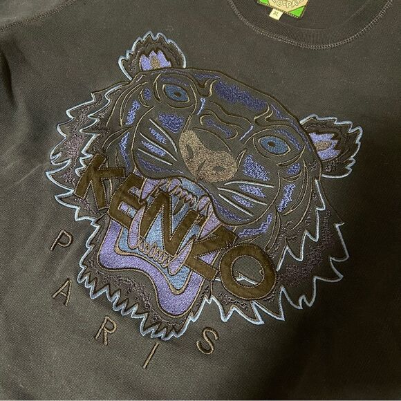 Authentic Kenzo Navy Crewneck Graphic Sweatshirt – Tiger Embroidery - Picture 6 of 11